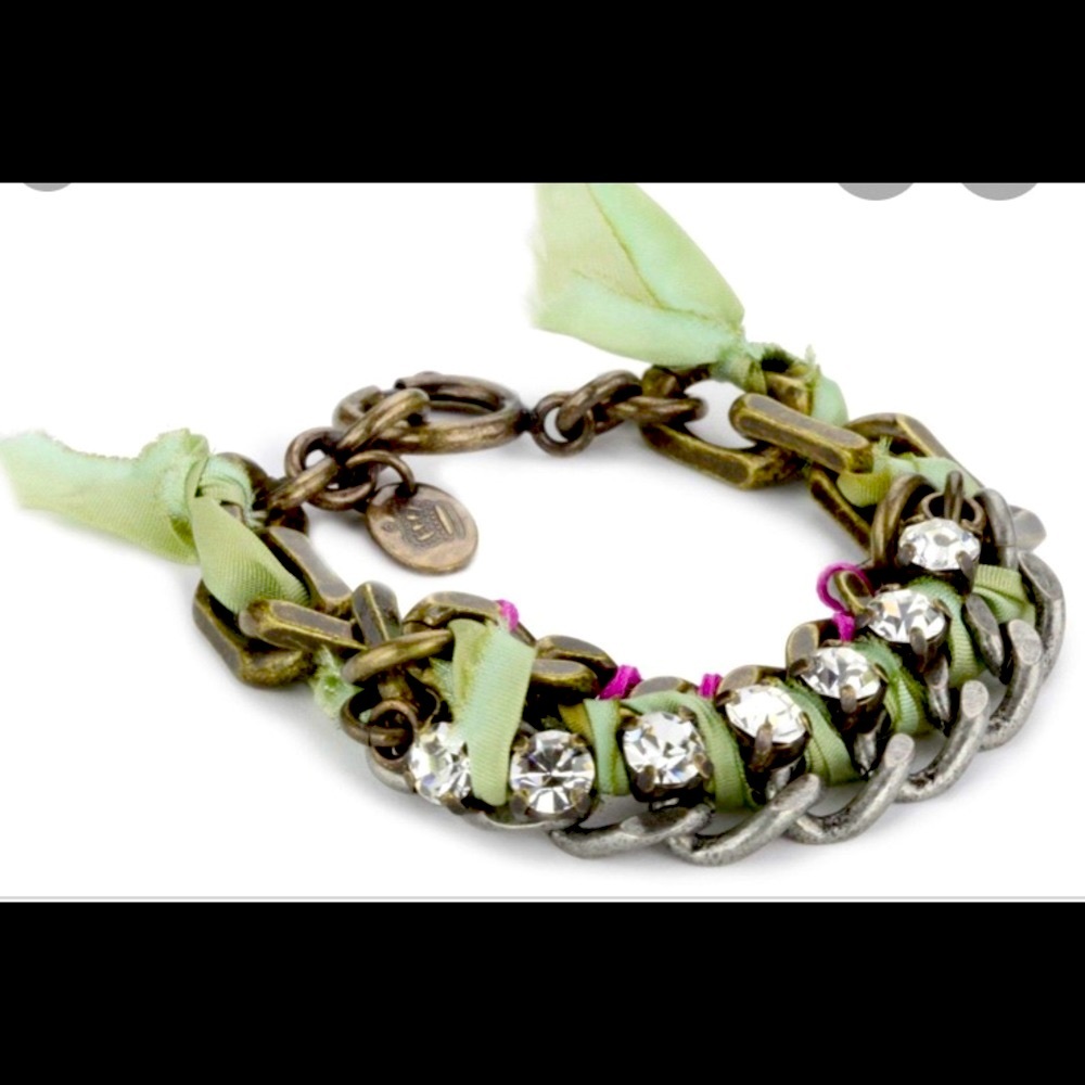 NEW - JUICY COUTURE War of Love Ribbon Bracelet